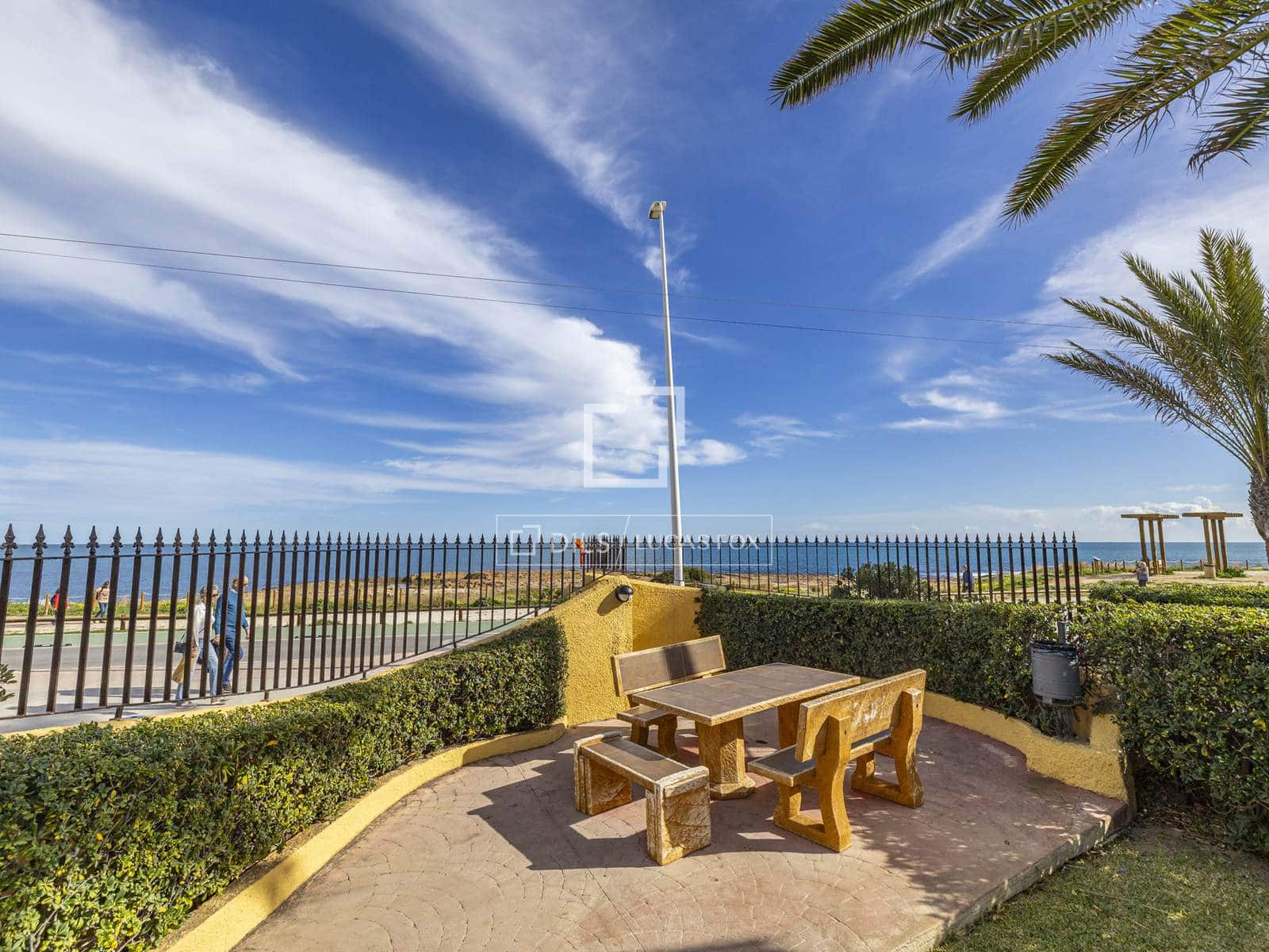 Apartamento de 2 habitaciones en Javea / Xàbia en venta con piscina garaje - 595.000 € (Ref: 9572213)