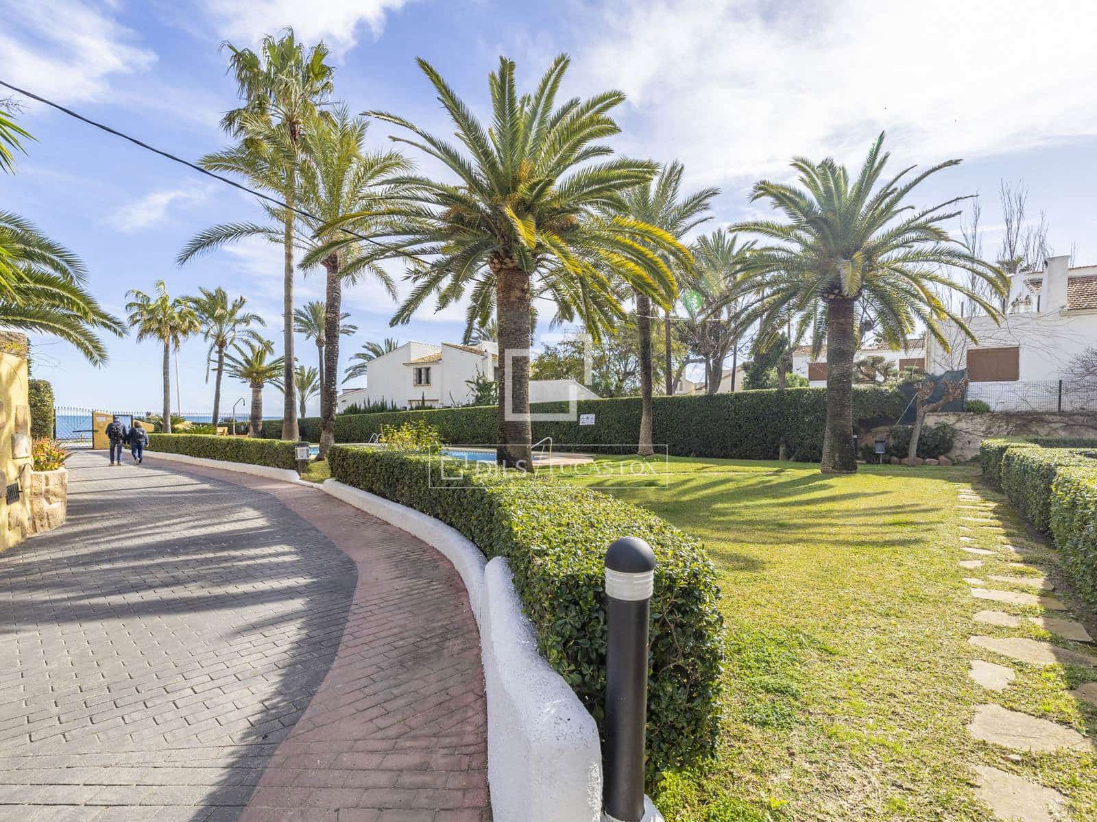 Apartamento de 2 habitaciones en Javea / Xàbia en venta con piscina garaje - 595.000 € (Ref: 9572213)