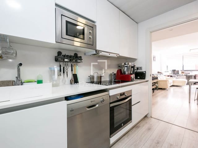 3 quarto Apartamento para venda em Castelldefels com piscina garagem - 570 000 € (Ref: 9572214)