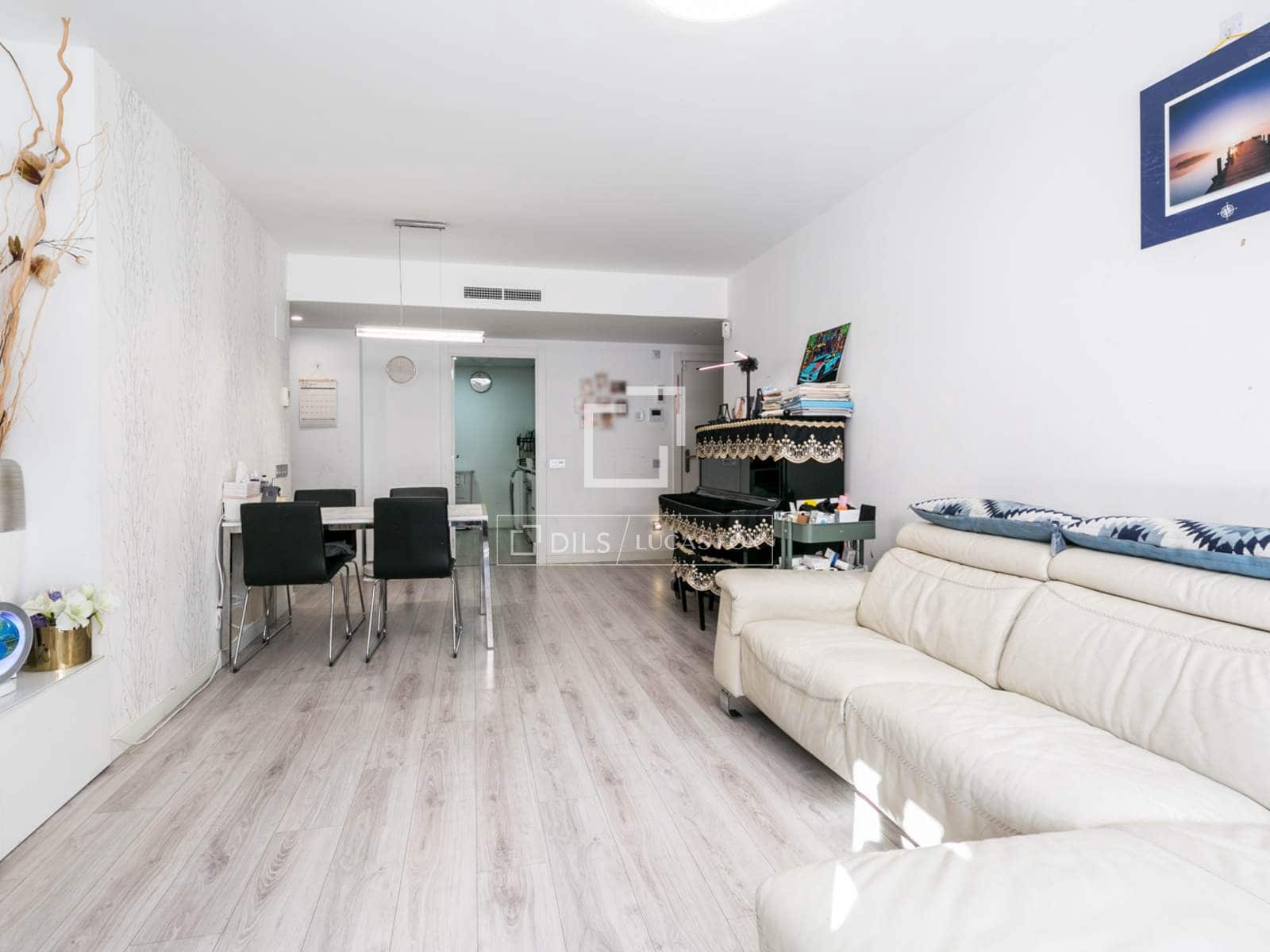 3 quarto Apartamento para venda em Castelldefels com piscina garagem - 570 000 € (Ref: 9572214)
