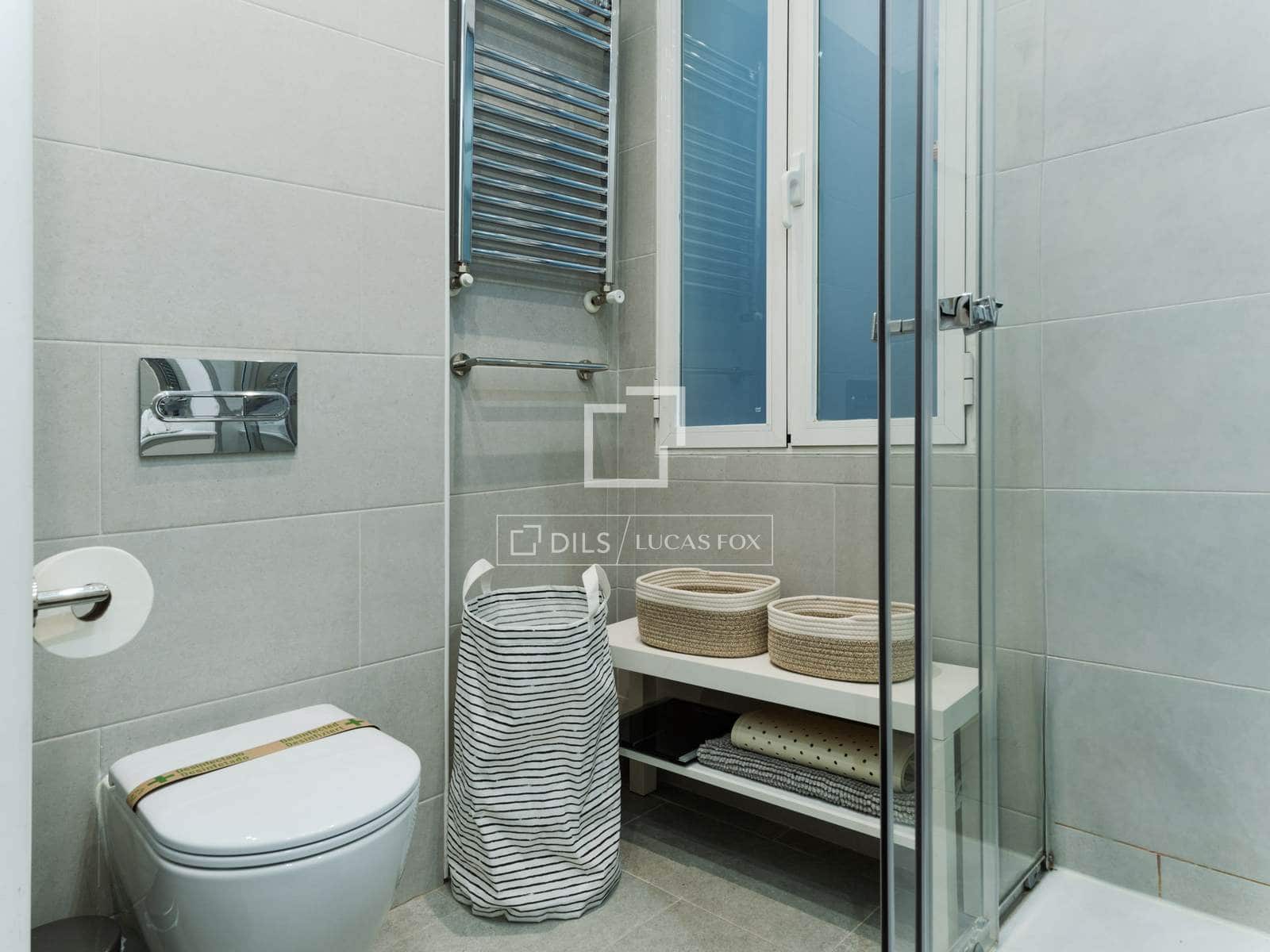 1 soveværelse Lejlighed til leje i Madrid by med garage - € 3.000 (Ref: 9572287)