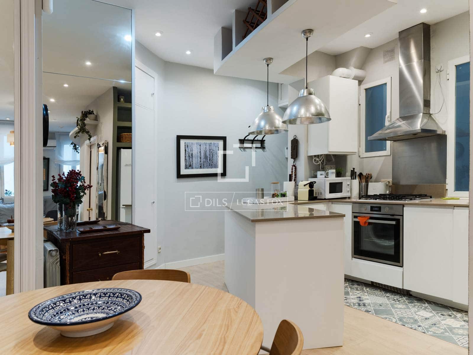 1 soveværelse Lejlighed til leje i Madrid by med garage - € 3.000 (Ref: 9572287)