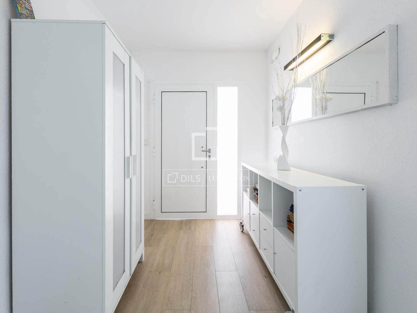 4 slaapkamer Villa te koop in Castelldefels met zwembad - € 1.400.000 (Ref: 9572289)