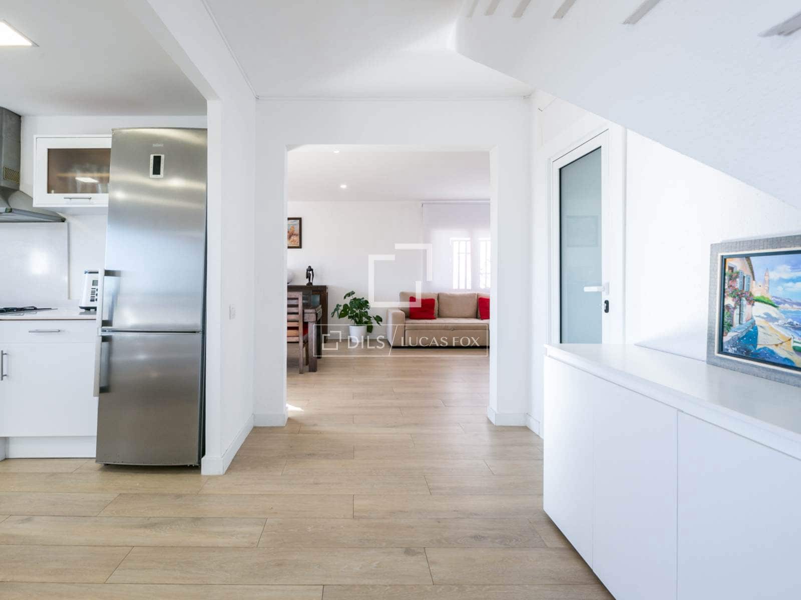 4 slaapkamer Villa te koop in Castelldefels met zwembad - € 1.400.000 (Ref: 9572289)