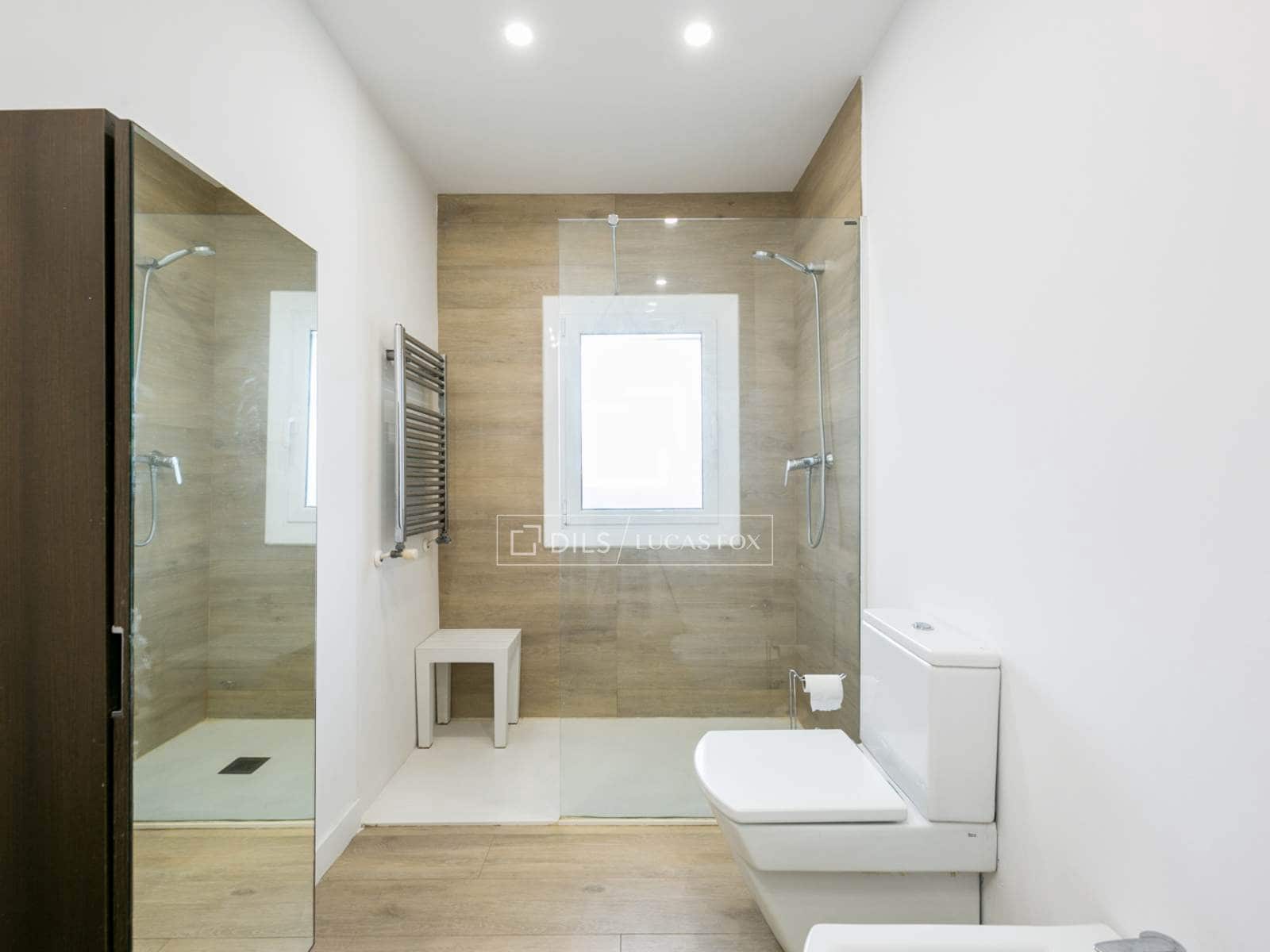 4 slaapkamer Villa te koop in Castelldefels met zwembad - € 1.400.000 (Ref: 9572289)