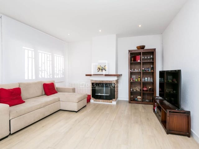 4 slaapkamer Villa te koop in Castelldefels met zwembad - € 1.400.000 (Ref: 9572289)