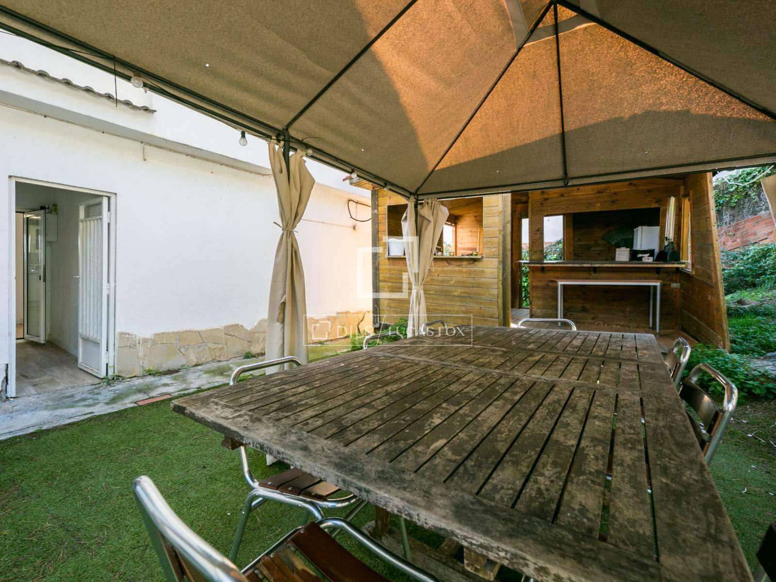 4 slaapkamer Villa te koop in Castelldefels met zwembad - € 1.400.000 (Ref: 9572289)