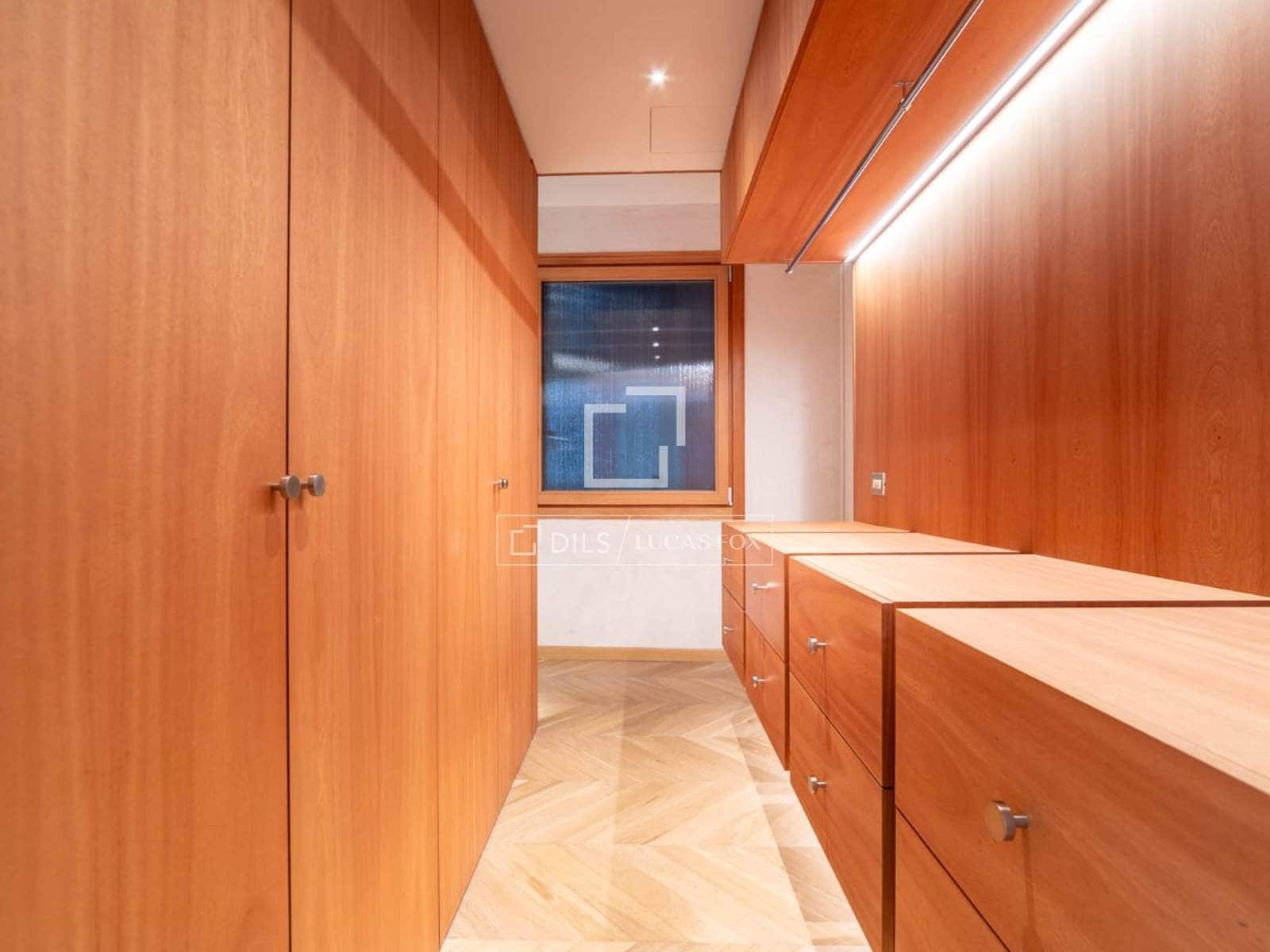 2 quarto Apartamento para venda em Madrid cidade - 2 195 000 € (Ref: 9572290)