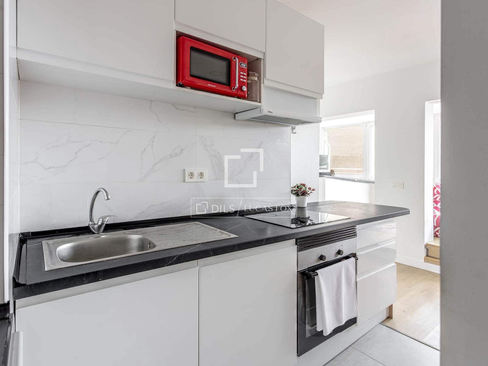 2 soveværelse Penthouse til salg i Madrid by - € 1.150.000 (Ref: 9572292)