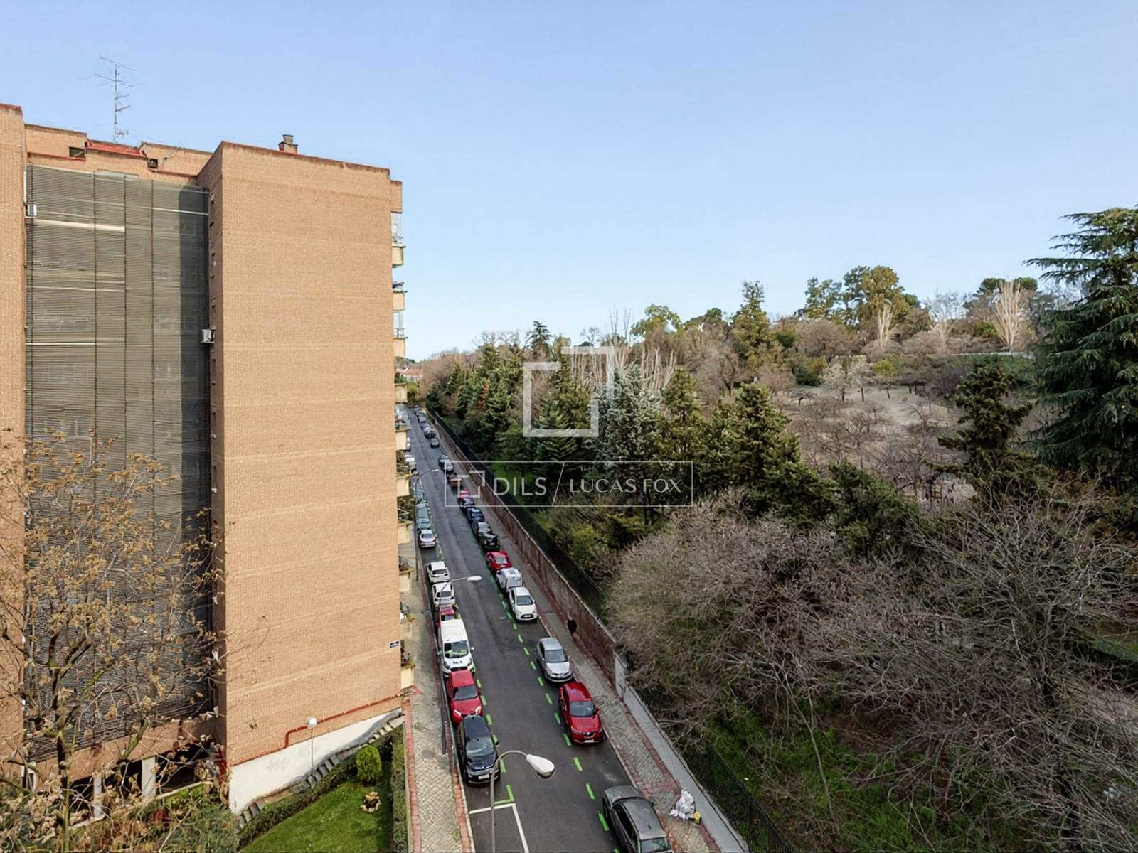 2 soveværelse Penthouse til salg i Madrid by - € 1.150.000 (Ref: 9572292)