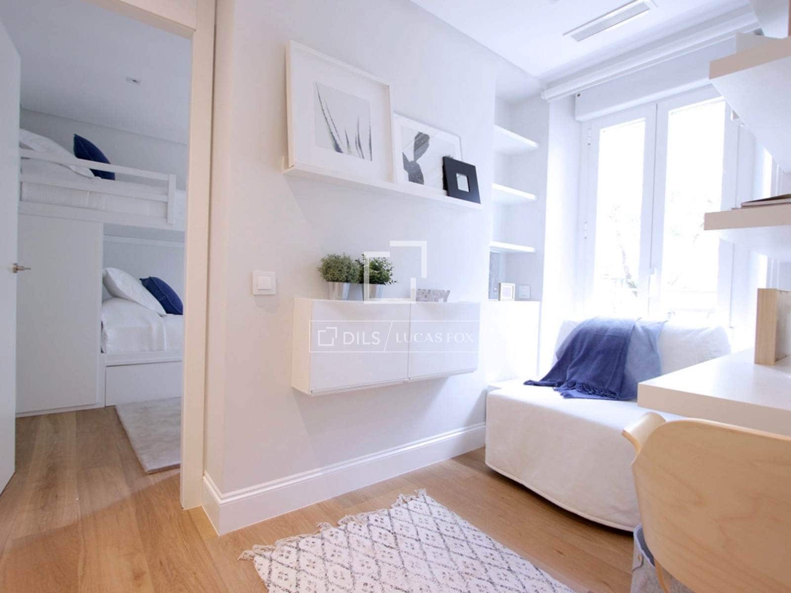 2 quarto Apartamento para arrendar em Madrid cidade - 5 600 € (Ref: 9572293)