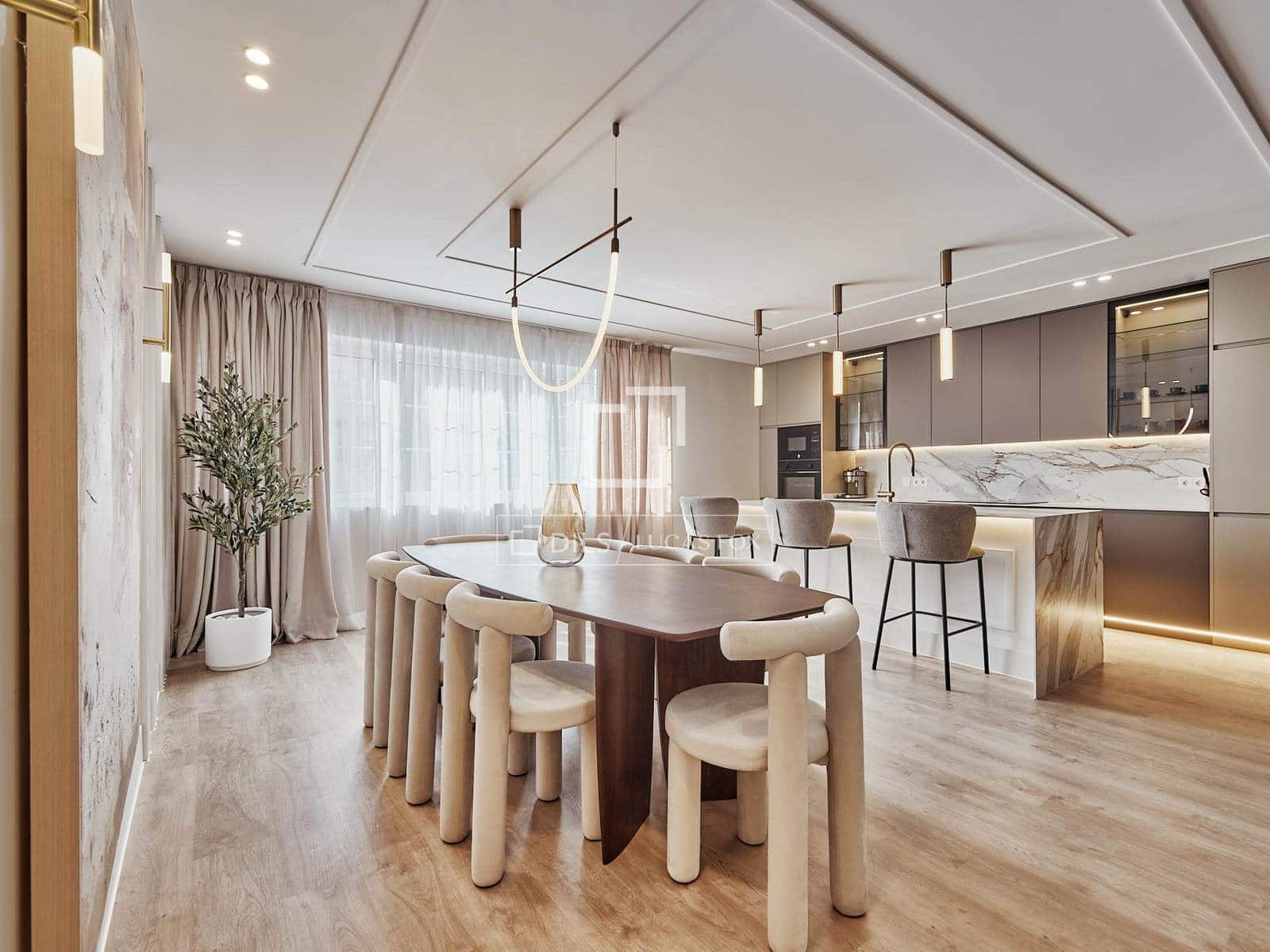 3 makuuhuone Huoneisto myytävänä paikassa Madrid kaupunki - 2 409 000 € (Ref: 9572294)