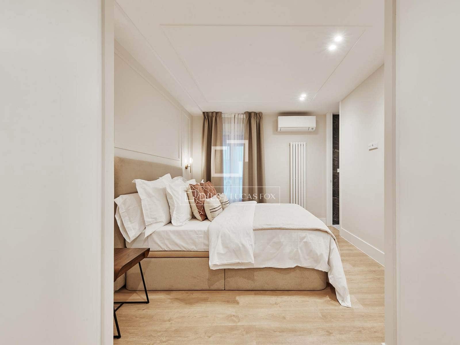 3 makuuhuone Huoneisto myytävänä paikassa Madrid kaupunki - 2 409 000 € (Ref: 9572294)