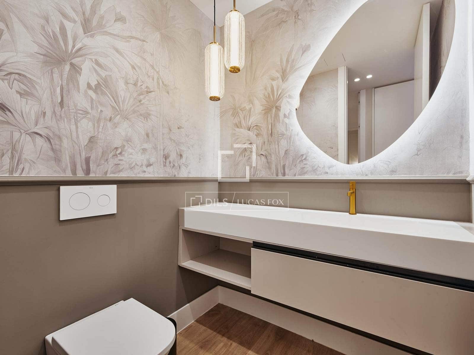 3 makuuhuone Huoneisto myytävänä paikassa Madrid kaupunki - 2 409 000 € (Ref: 9572294)