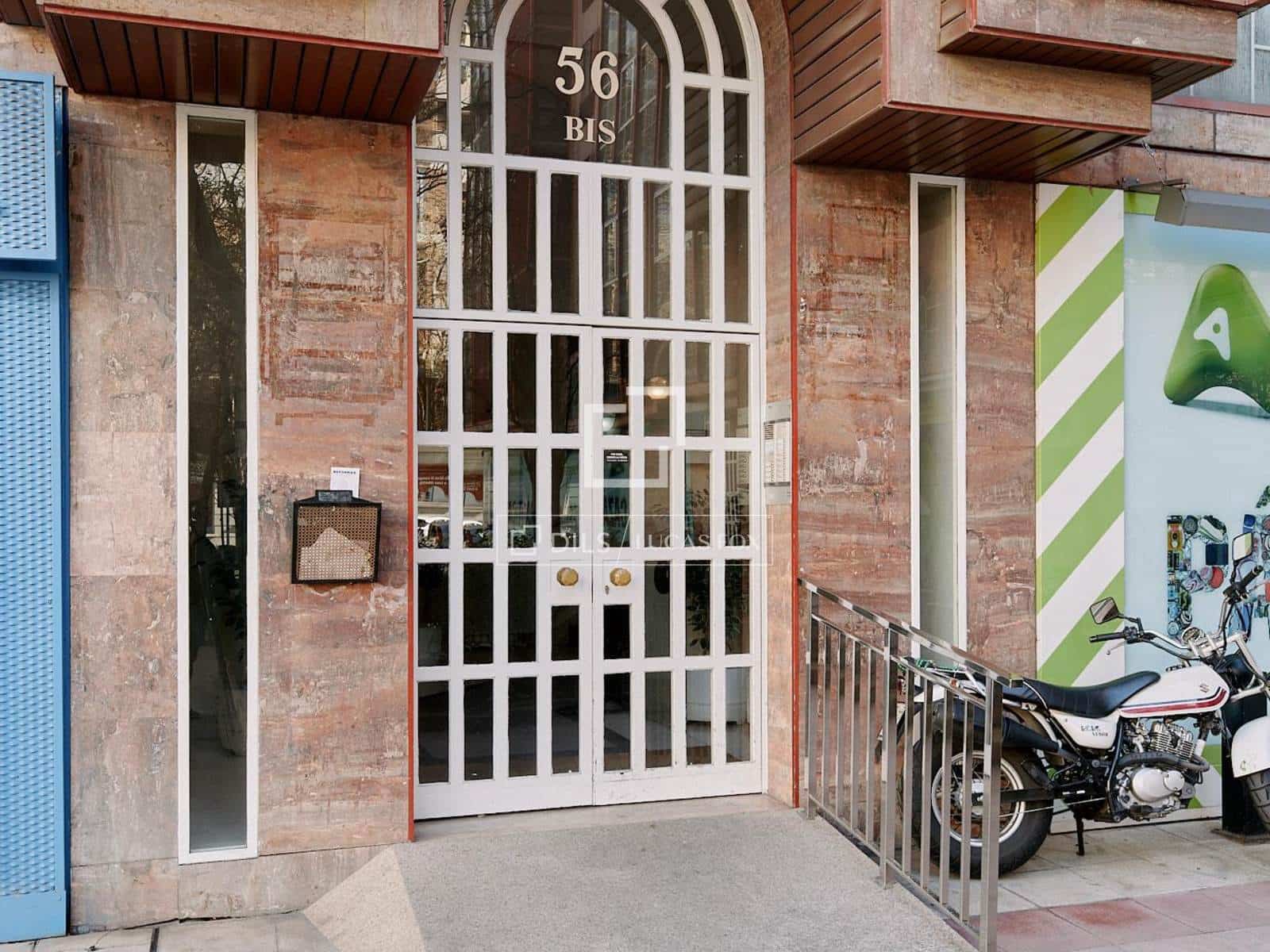 3 makuuhuone Huoneisto myytävänä paikassa Madrid kaupunki - 2 409 000 € (Ref: 9572294)