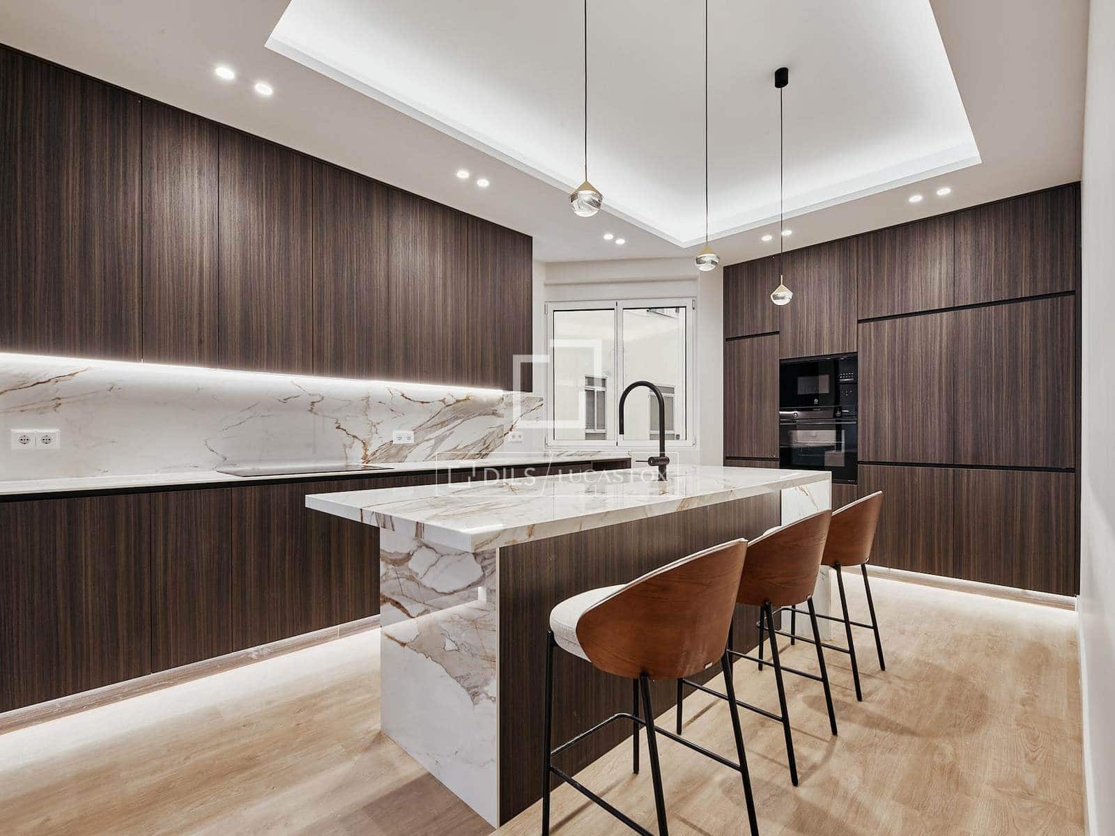 4 slaapkamer Appartement te koop in Madrid stad - € 3.409.000 (Ref: 9572295)