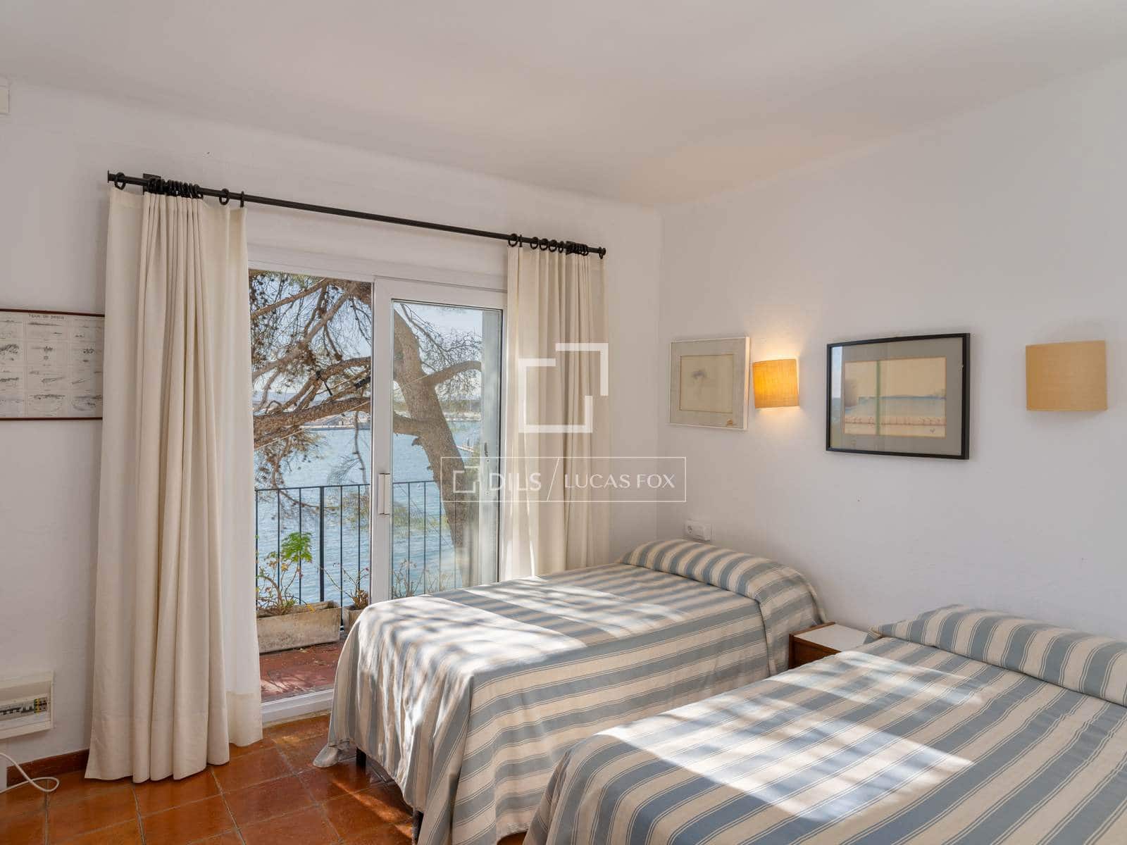 5 slaapkamer Villa te koop in L'Estartit met garage - € 2.100.000 (Ref: 9575165)