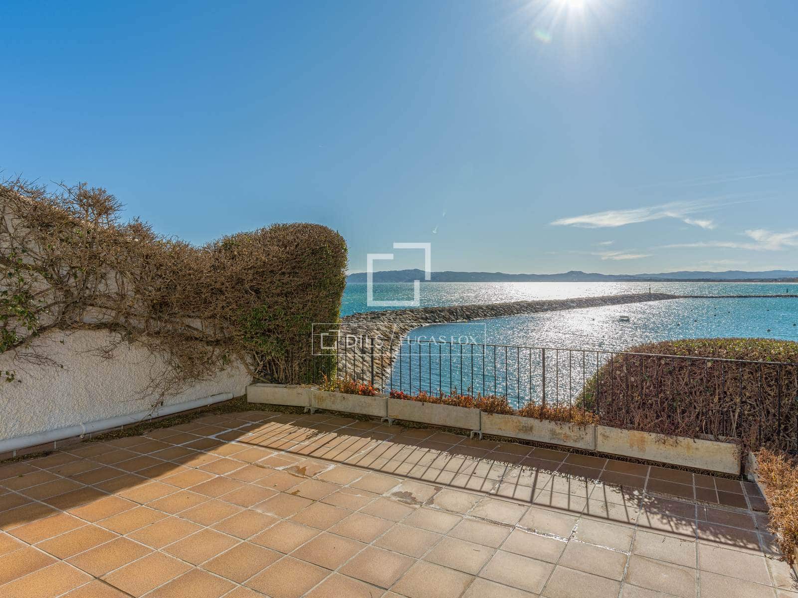 5 slaapkamer Villa te koop in L'Estartit met garage - € 2.100.000 (Ref: 9575165)