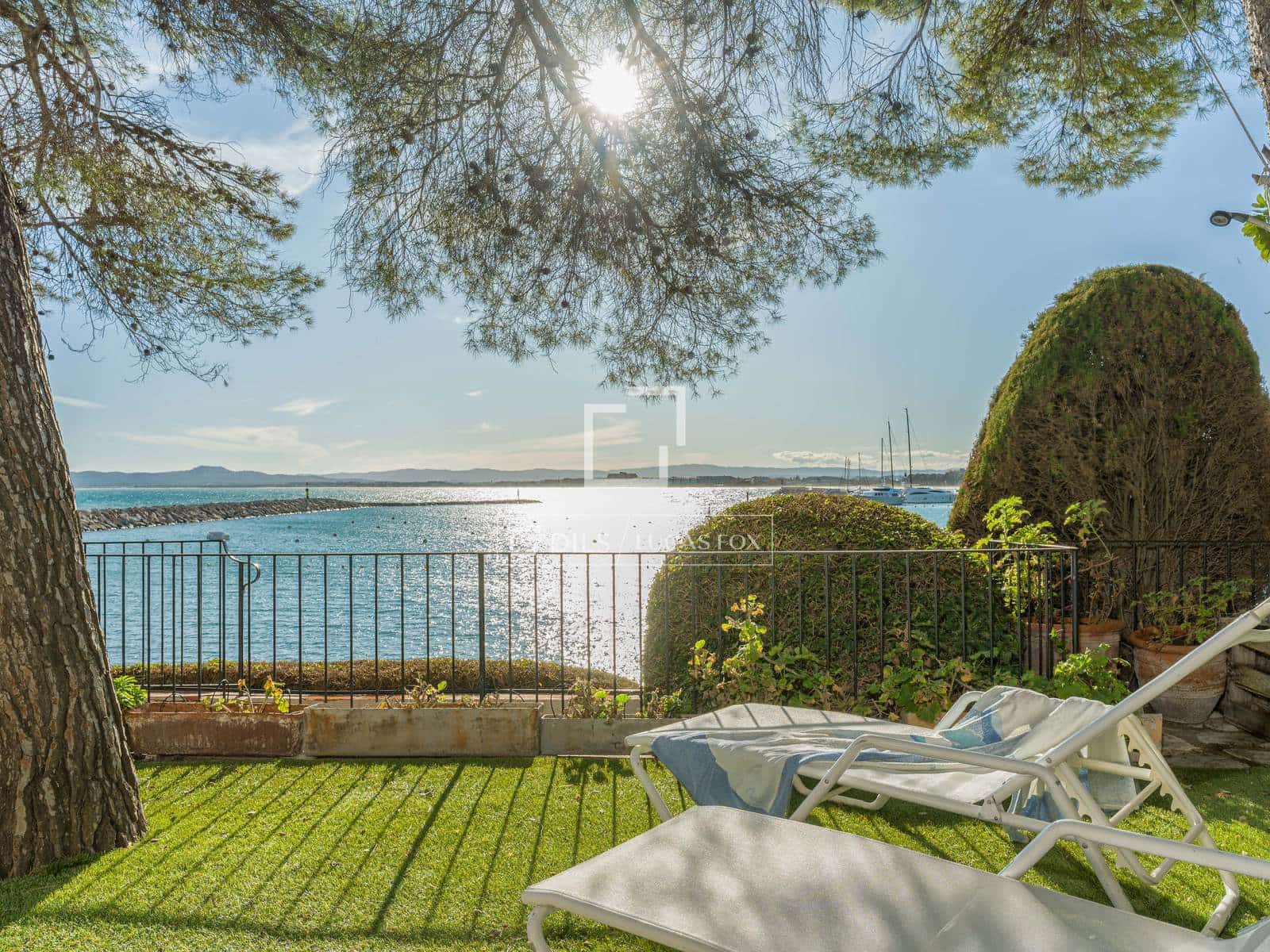 5 slaapkamer Villa te koop in L'Estartit met garage - € 2.100.000 (Ref: 9575165)