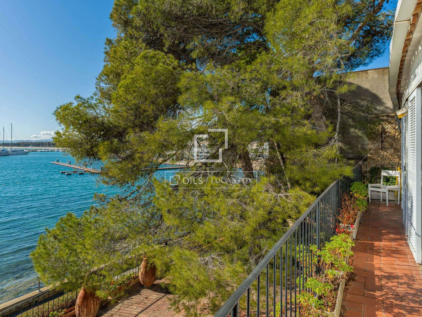 5 slaapkamer Villa te koop in L'Estartit met garage - € 2.100.000 (Ref: 9575165)