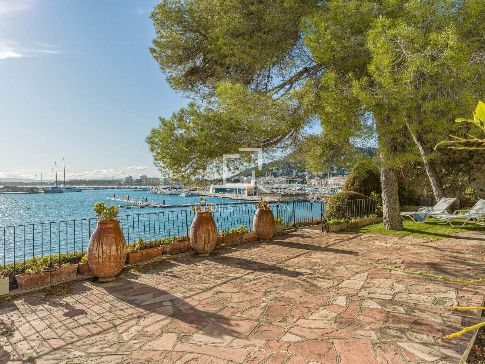 5 slaapkamer Villa te koop in L'Estartit met garage - € 2.100.000 (Ref: 9575165)