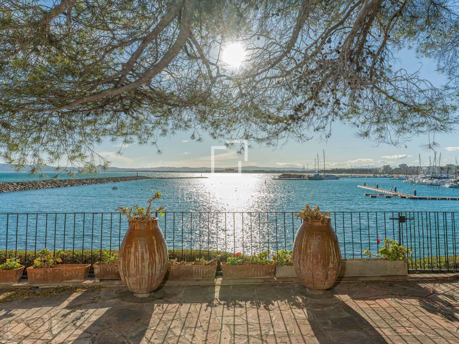 5 slaapkamer Villa te koop in L'Estartit met garage - € 2.100.000 (Ref: 9575165)