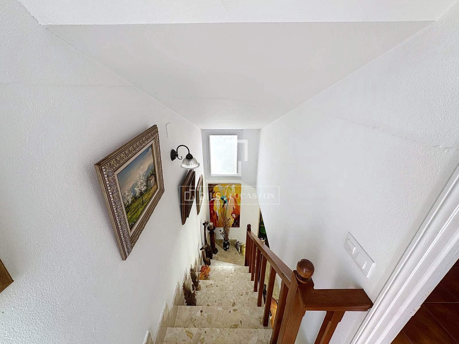 5 Zimmer Villa zu verkaufen in Es Castell mit Pool - 1.200.000 € (Ref: 9578990)