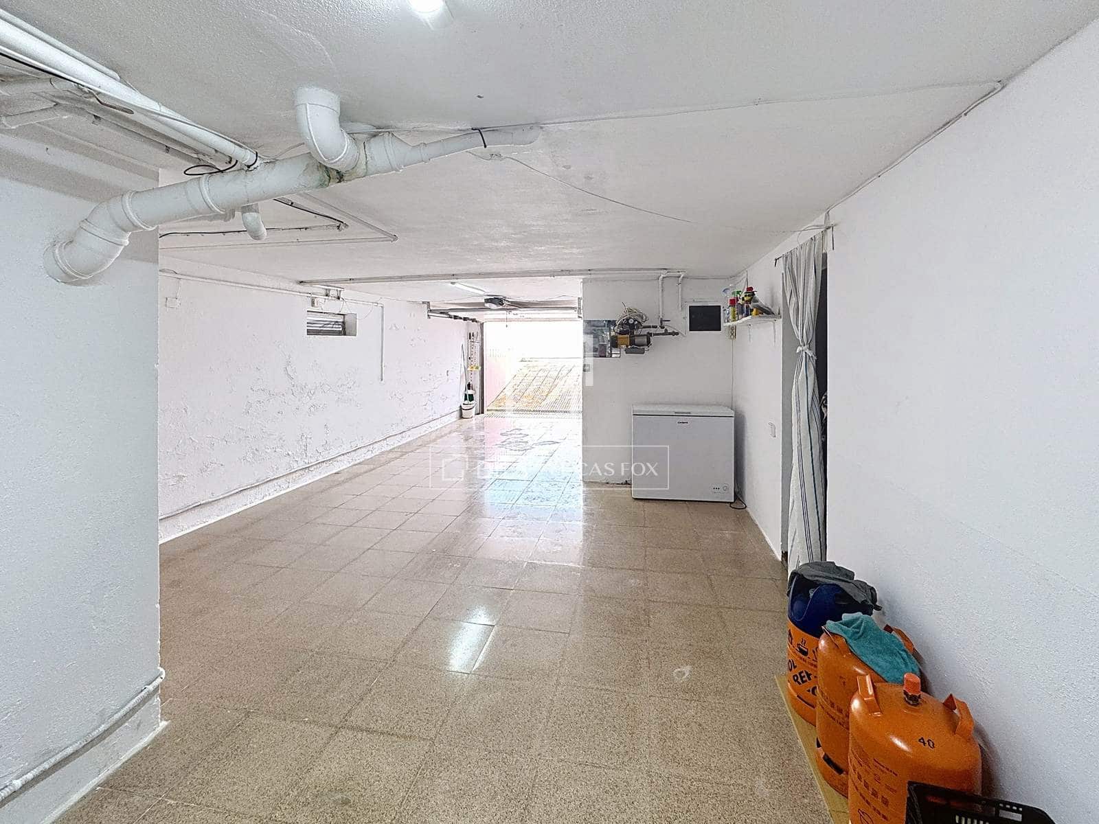 5 Zimmer Villa zu verkaufen in Es Castell mit Pool - 1.200.000 € (Ref: 9578990)