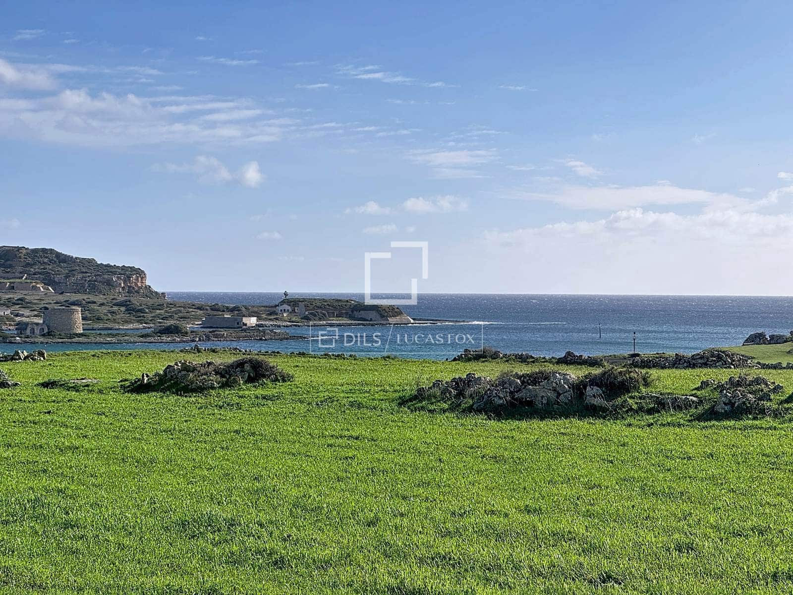 5 Zimmer Villa zu verkaufen in Es Castell mit Pool - 1.200.000 € (Ref: 9578990)