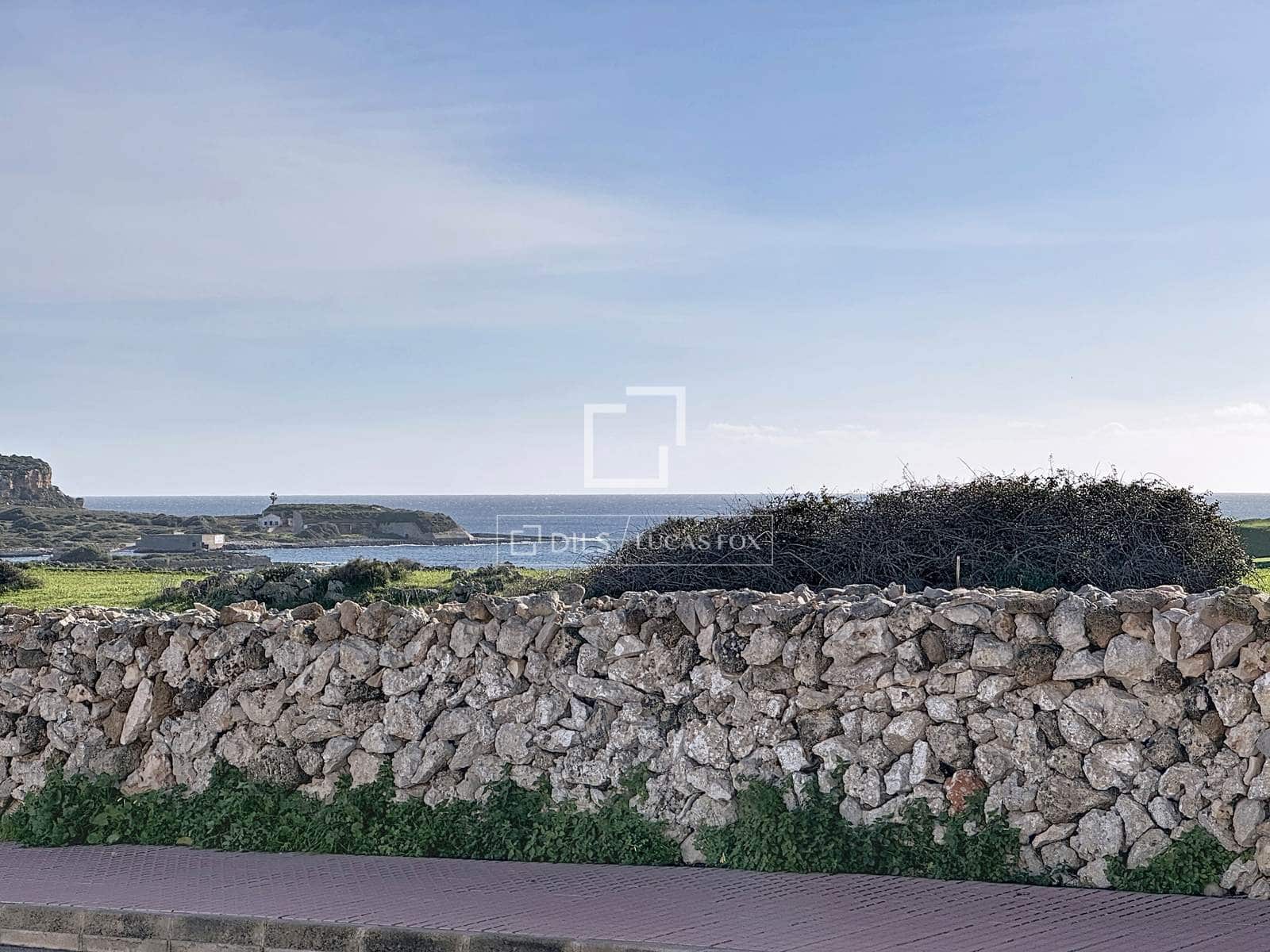 5 Zimmer Villa zu verkaufen in Es Castell mit Pool - 1.200.000 € (Ref: 9578990)