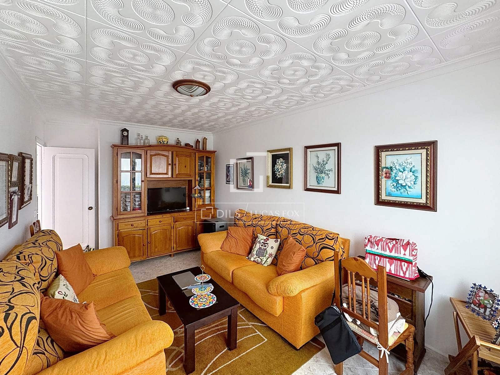 5 Zimmer Villa zu verkaufen in Es Castell mit Pool - 1.200.000 € (Ref: 9578990)