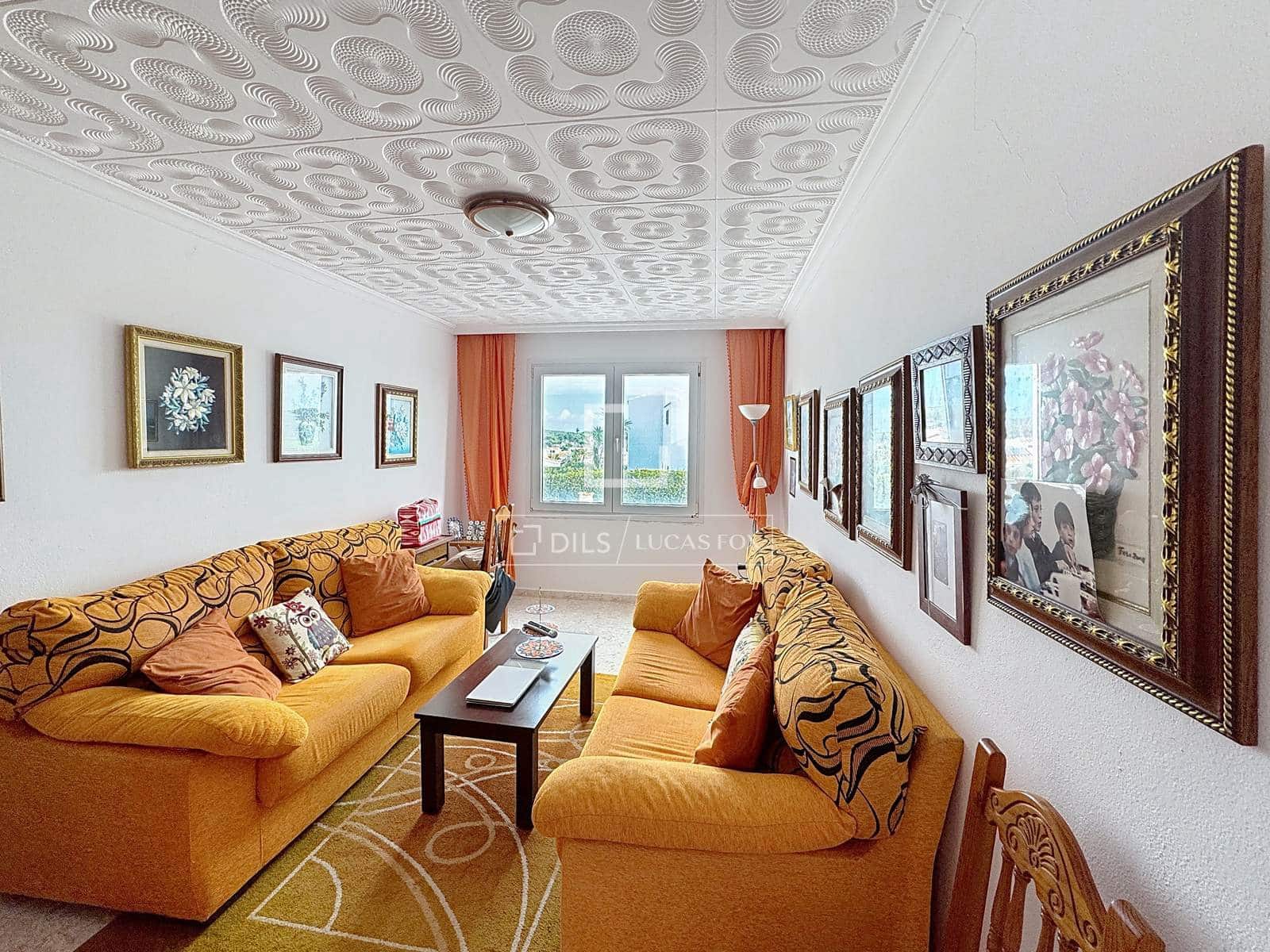 5 Zimmer Villa zu verkaufen in Es Castell mit Pool - 1.200.000 € (Ref: 9578990)