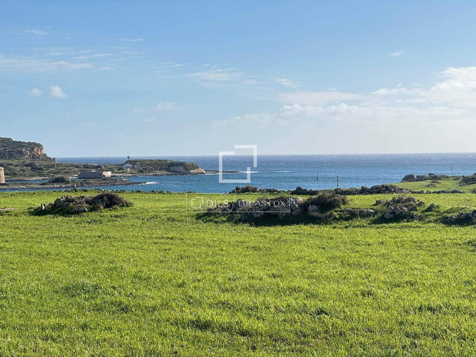 5 Zimmer Villa zu verkaufen in Es Castell mit Pool - 1.200.000 € (Ref: 9578990)