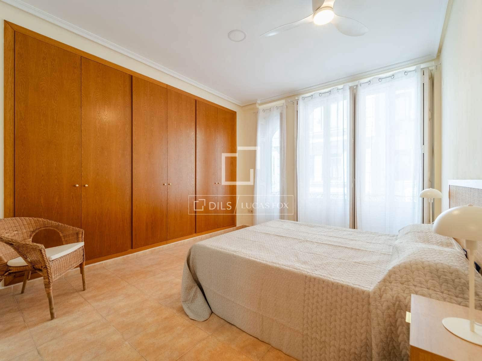 1 soveværelse Lejlighed til leje i Valencia by - € 1.600 (Ref: 9580020)