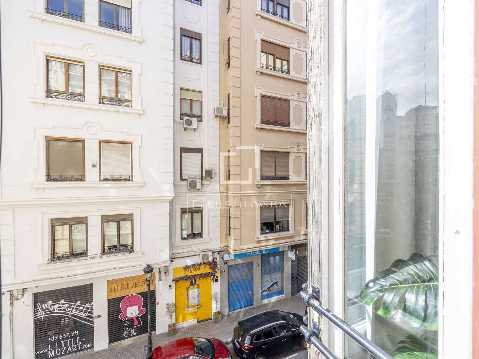 Appartement de 2 chambres à louer à Valence ville - 1 900 € (Ref: 9580021)