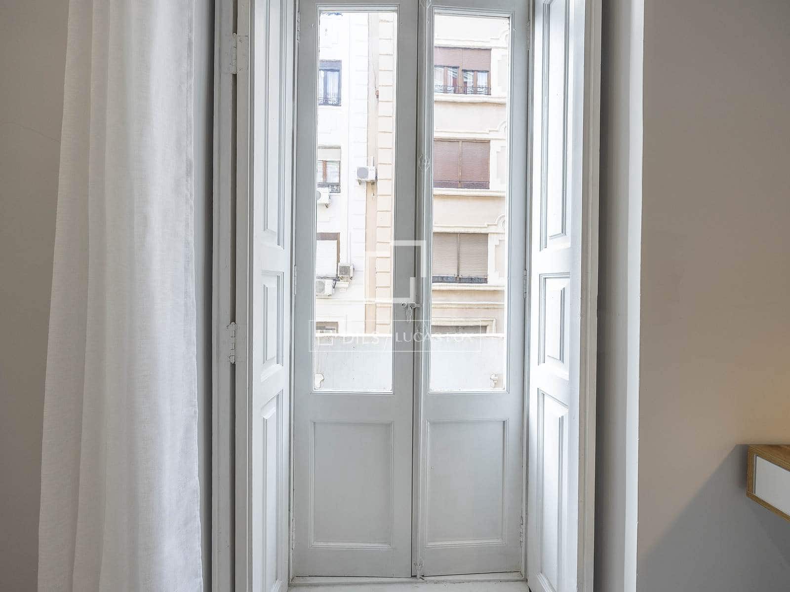 Appartement de 2 chambres à louer à Valence ville - 1 900 € (Ref: 9580021)