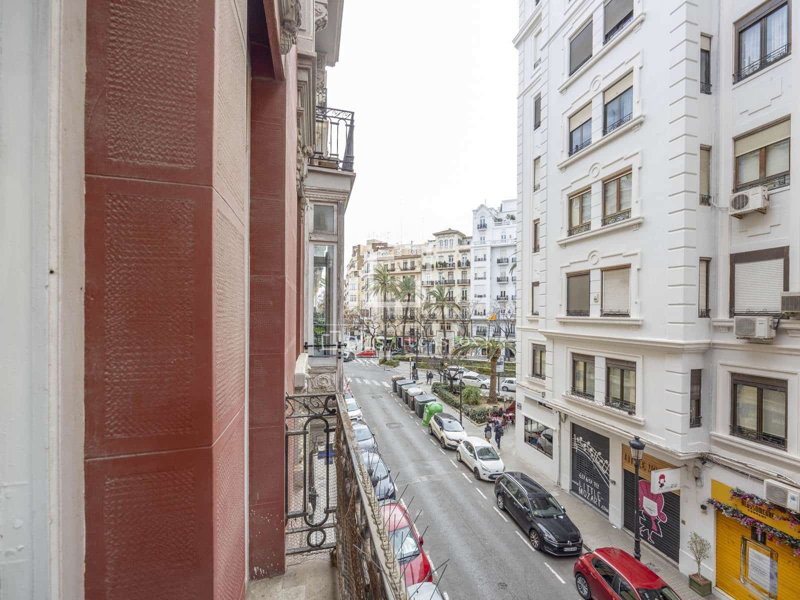 Appartement de 2 chambres à louer à Valence ville - 1 900 € (Ref: 9580021)