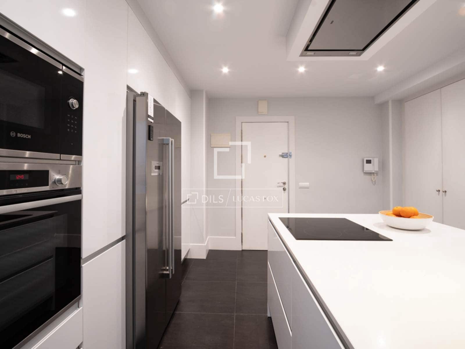 2 soverom Leilighet til leie i Madrid by - € 5 500 (Ref: 9580376)