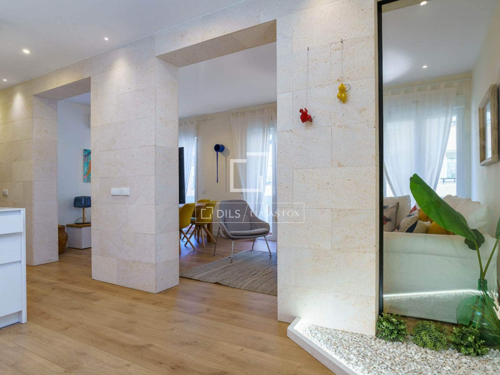 2 soverom Leilighet til leie i Madrid by med garasje - € 4 800 (Ref: 9580378)