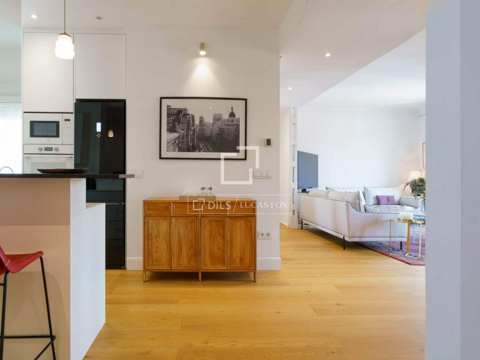 3 bedroom Apartment for rent in Madrid city with garage - € 7,000 (Ref: 9581231)