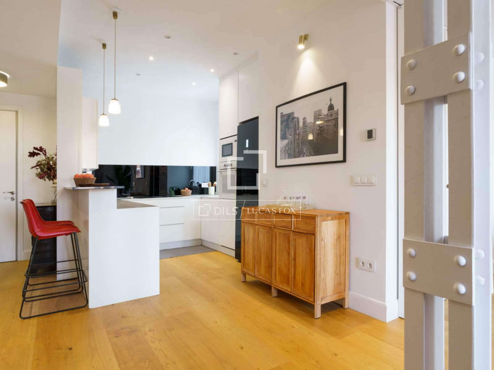 3 bedroom Apartment for rent in Madrid city with garage - € 7,000 (Ref: 9581231)