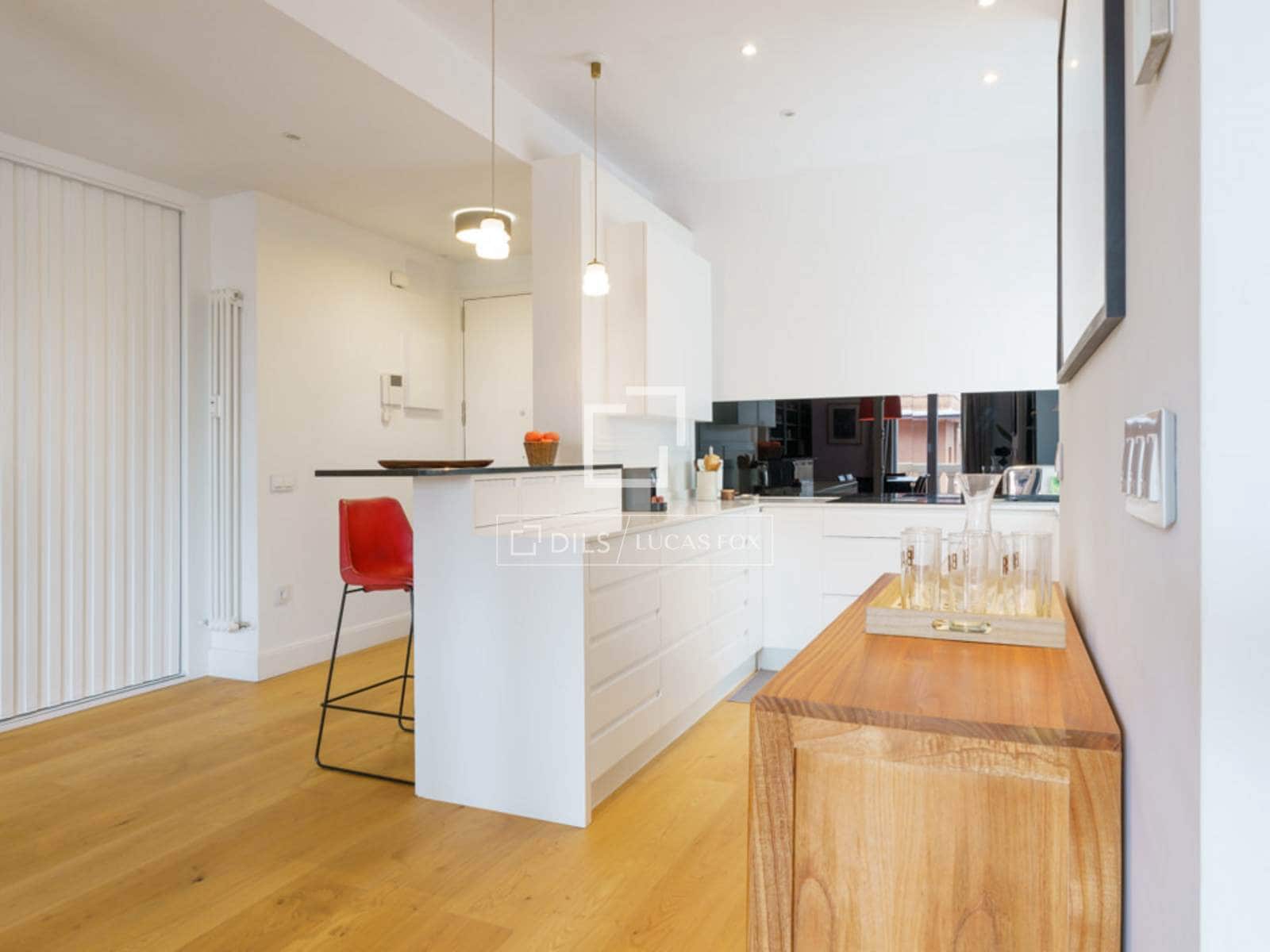 3 bedroom Apartment for rent in Madrid city with garage - € 7,000 (Ref: 9581231)