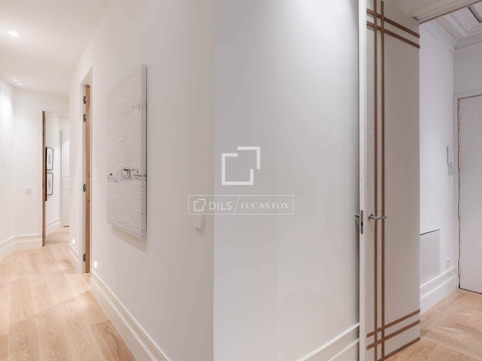 3 soveværelse Lejlighed til salg i Madrid by - € 1.990.000 (Ref: 9581234)