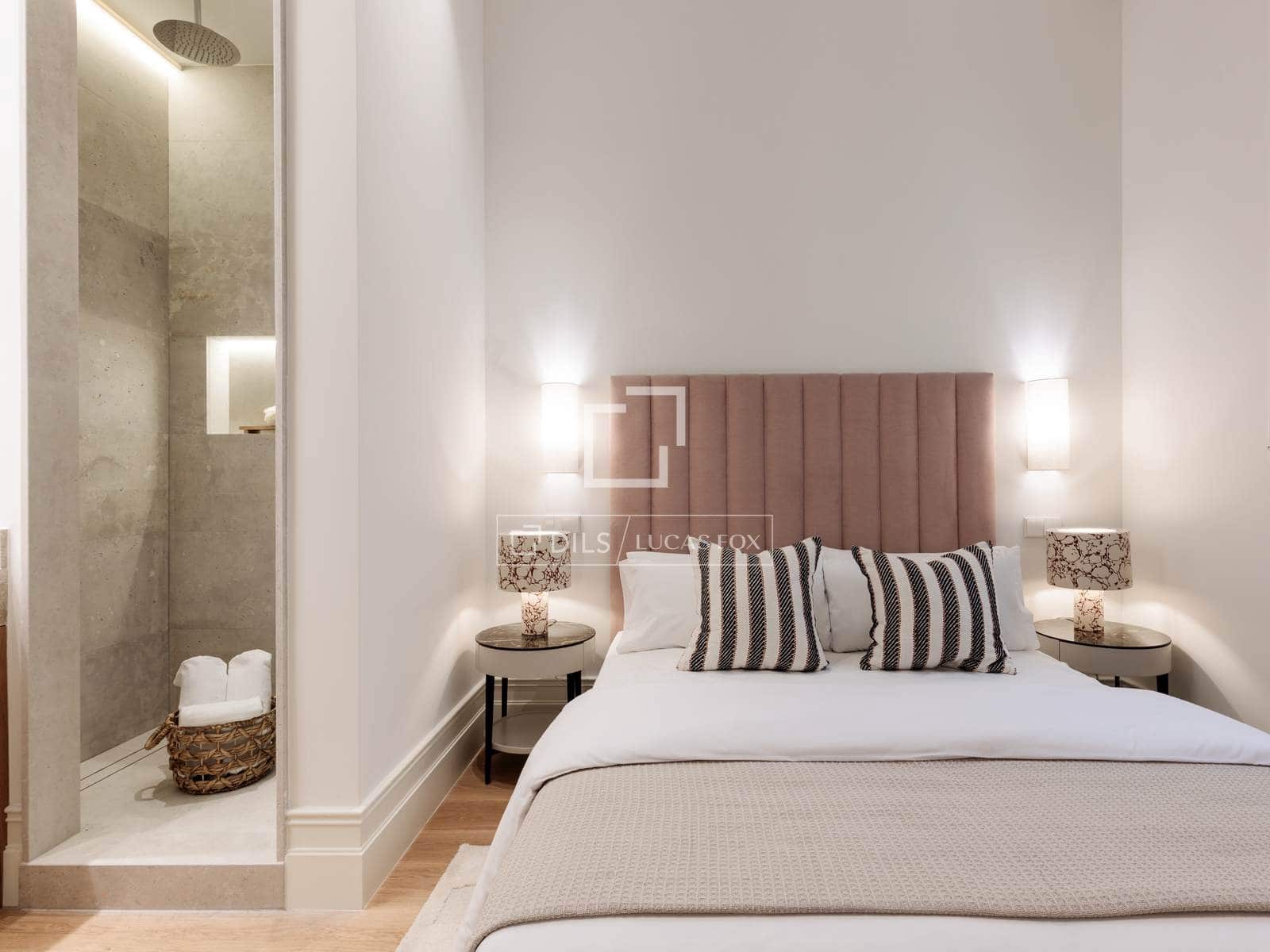 3 soveværelse Lejlighed til salg i Madrid by - € 1.990.000 (Ref: 9581234)
