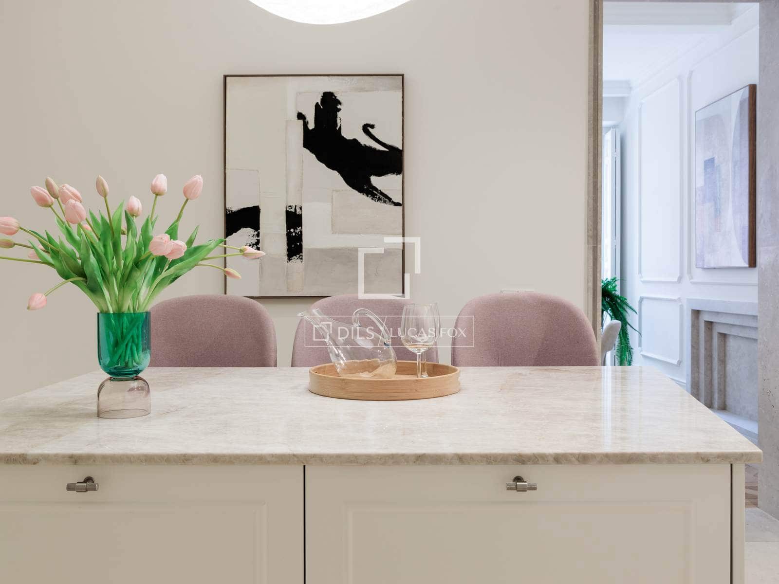 3 soveværelse Lejlighed til salg i Madrid by - € 1.990.000 (Ref: 9581234)