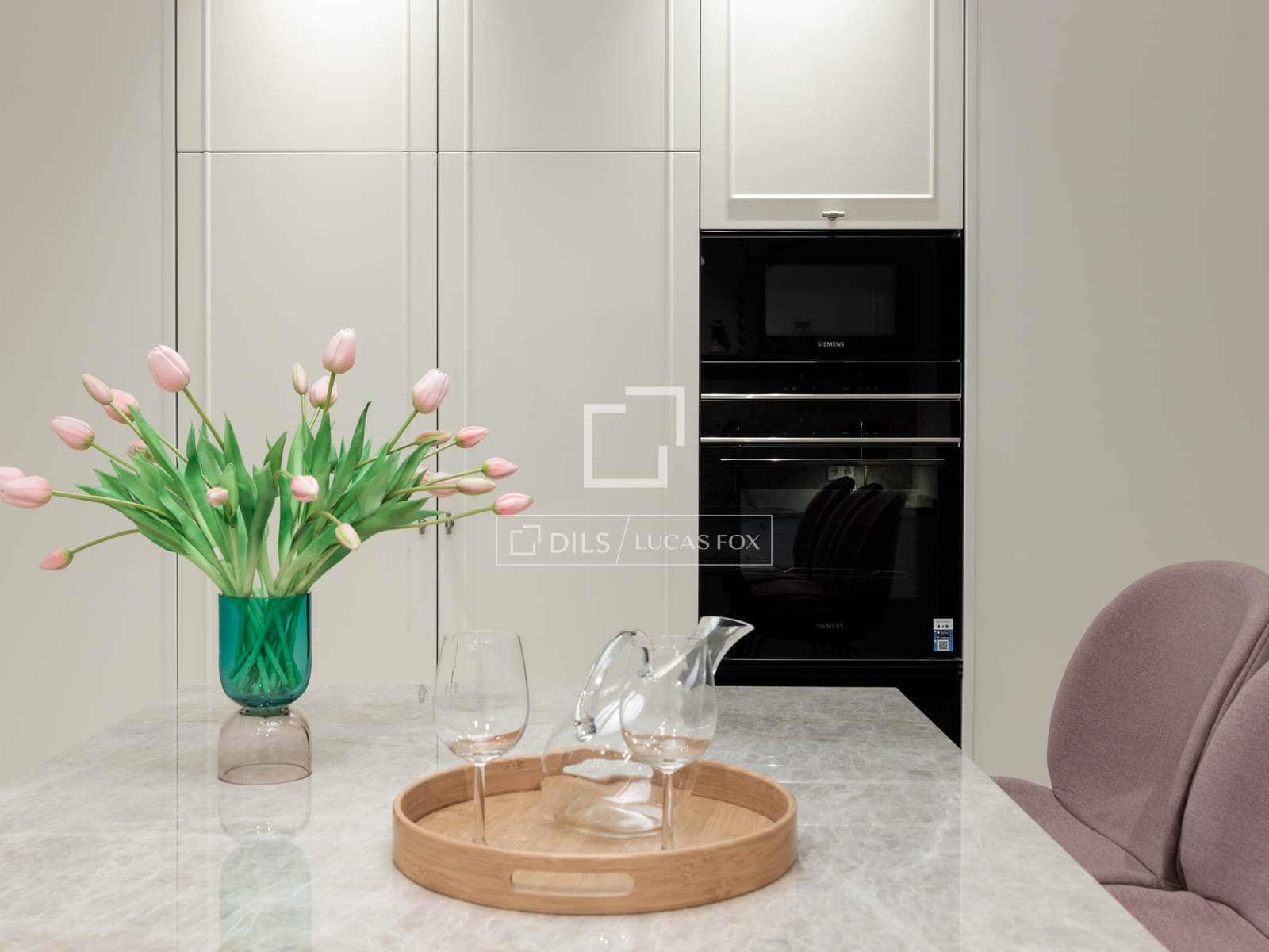 3 soveværelse Lejlighed til salg i Madrid by - € 1.990.000 (Ref: 9581234)