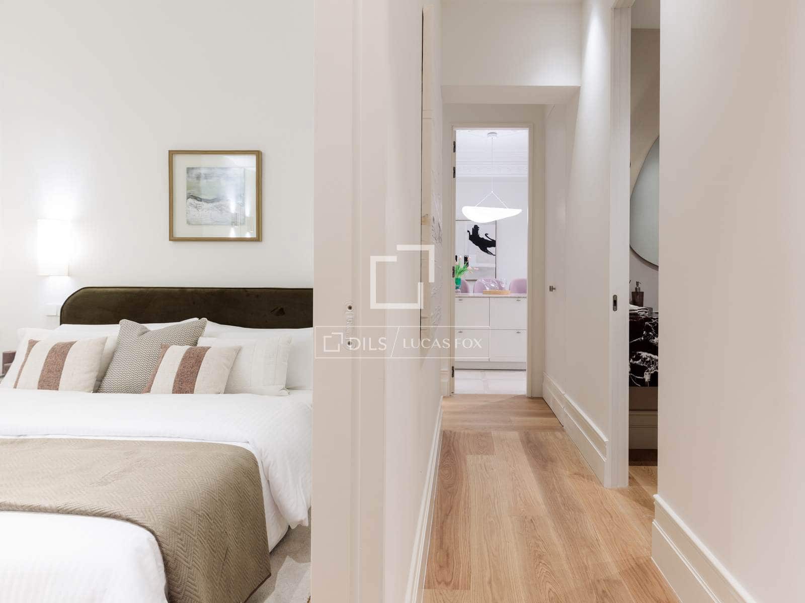 3 soveværelse Lejlighed til salg i Madrid by - € 1.990.000 (Ref: 9581234)