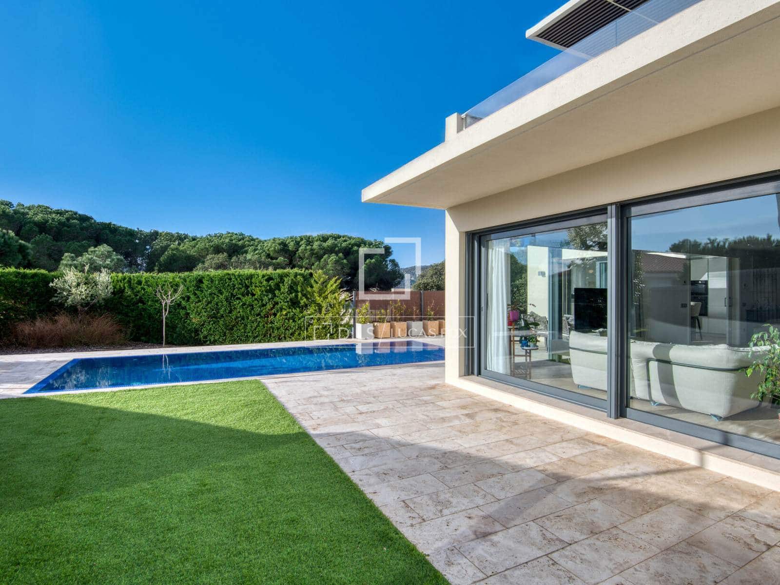 4 quarto Moradia para venda em Sant Feliu de Guixols com piscina garagem - 2 650 000 € (Ref: 9581235)