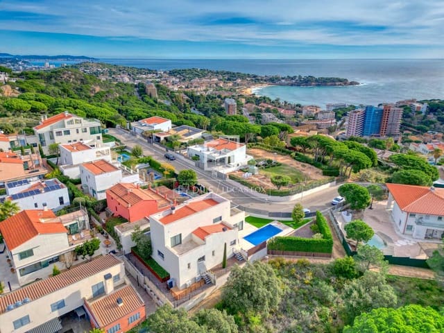 4 quarto Moradia para venda em Sant Feliu de Guíxols com piscina garagem - 2 650 000 € (Ref: 9581235)