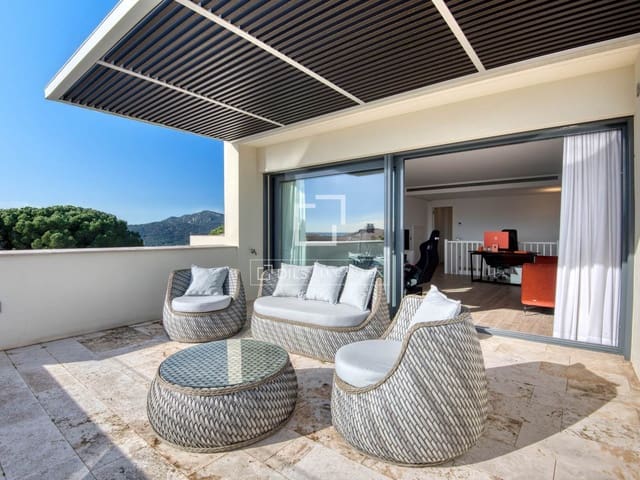 4 quarto Moradia para venda em Sant Feliu de Guíxols com piscina garagem - 2 650 000 € (Ref: 9581235)